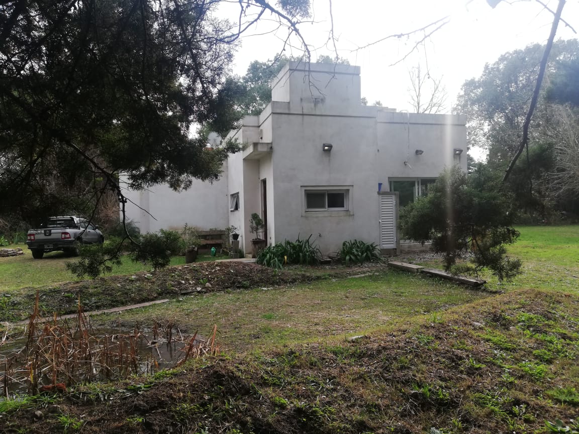 Residencia Quinta en Parque de 2800 m² con Piscina - Foto 2